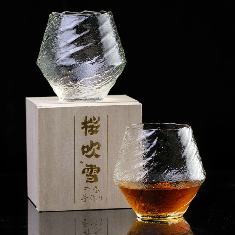 

Japan Blowing Snow Artwork Whiskey Neat Glass Wood Gift Box Niche Liquor XO Whisky Crystal Wine Glass Cognac Brandy Snifter