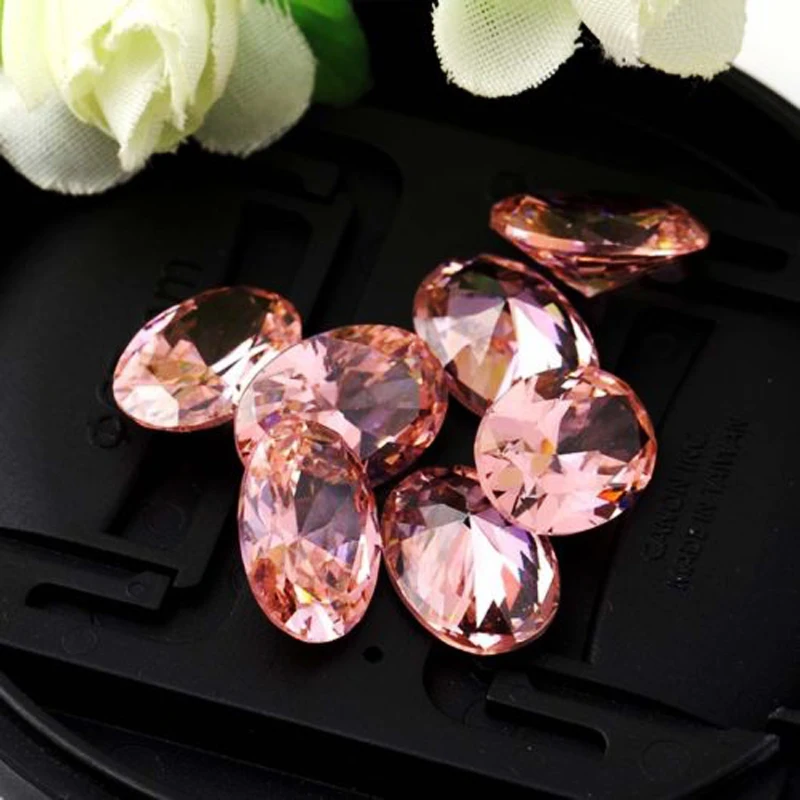 Овальные драгоценные камни размером 10 х14 мм 5 цветов свободное пространство