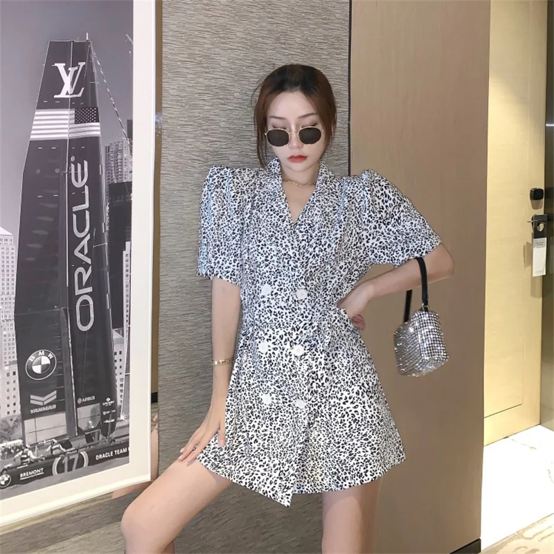

2021 Spring New Retro Hong Kong Style Leopard Print Lapel Double-Breasted Suit Dress Western Style Bubble Sleeve Waist Tie Dress