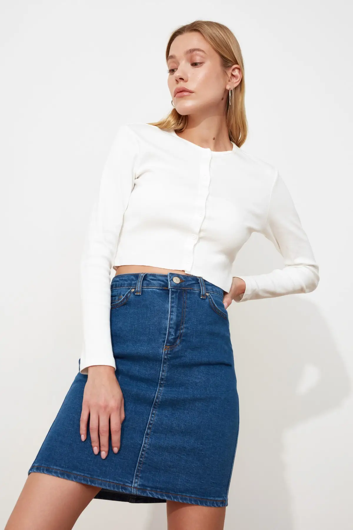

Trendyol Basic Midi Denim Skirt TWOSS20ET0241