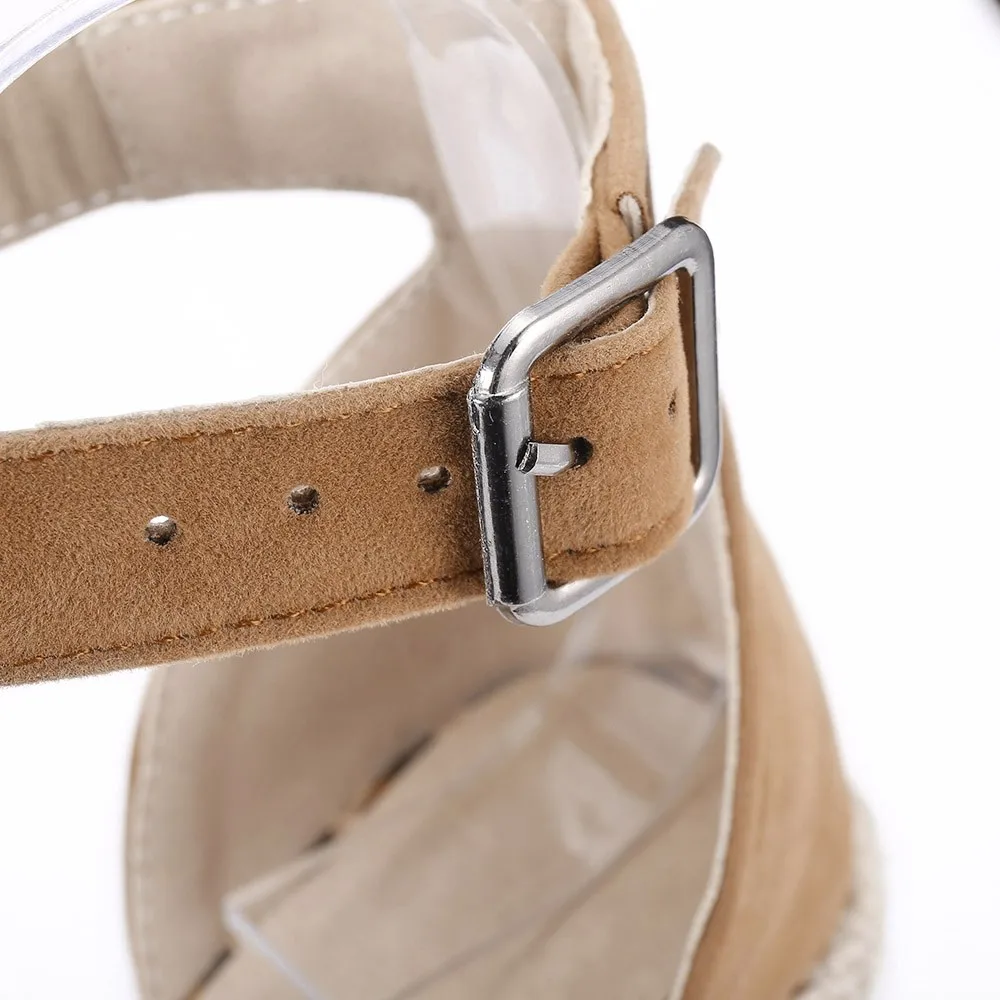 Босоножки женские леопардовые на танкетке сандалии с пряжкой открытый носок