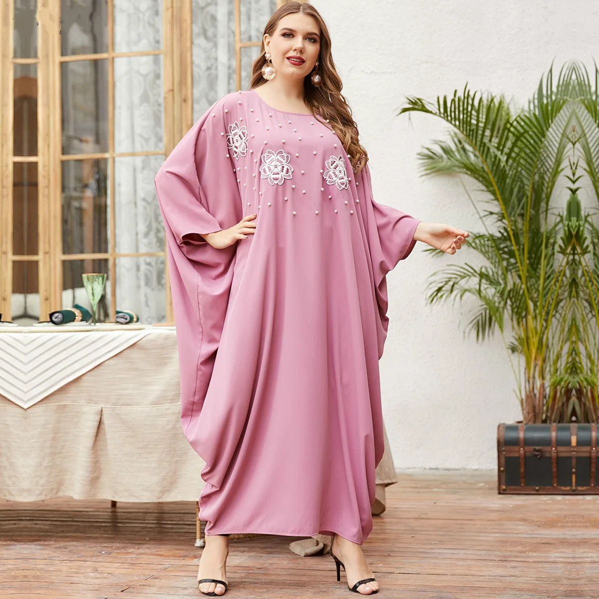 

Large Size Loose Pink Bead Embroidery Bat Sleeve Robe Women's Dress Dubai Muslim Eid Al-fitr Ramadan Worship Service Clothing