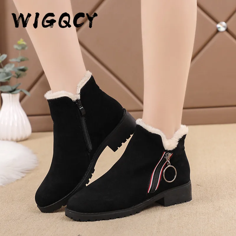 Размер 43 женские ботинки однотонные теплые зимние из замши на среднем квадратном