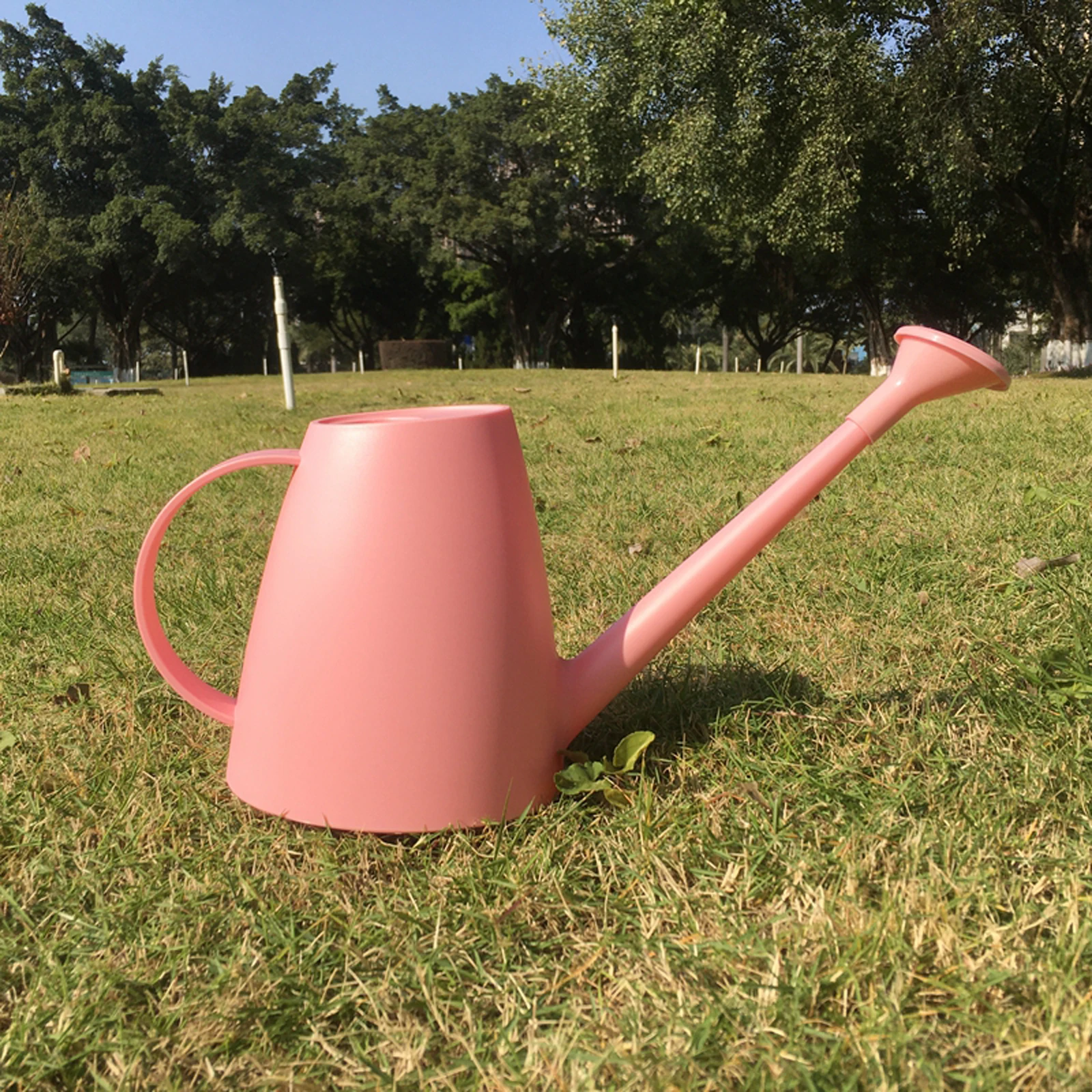 

Candy Color Watering Cans with Long Spout Widened Handle 1.8L Resin Garden Accessory for Plants / Flowers