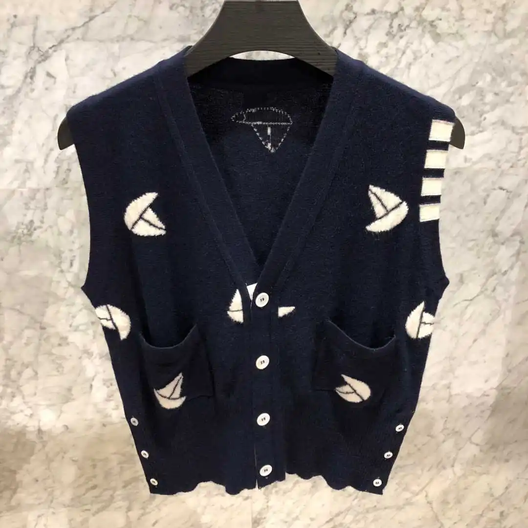 

2021 fashion brand TB sweater men women v-neck sleeveless cardigan slim fit wool vest pattern striped knitted vest England