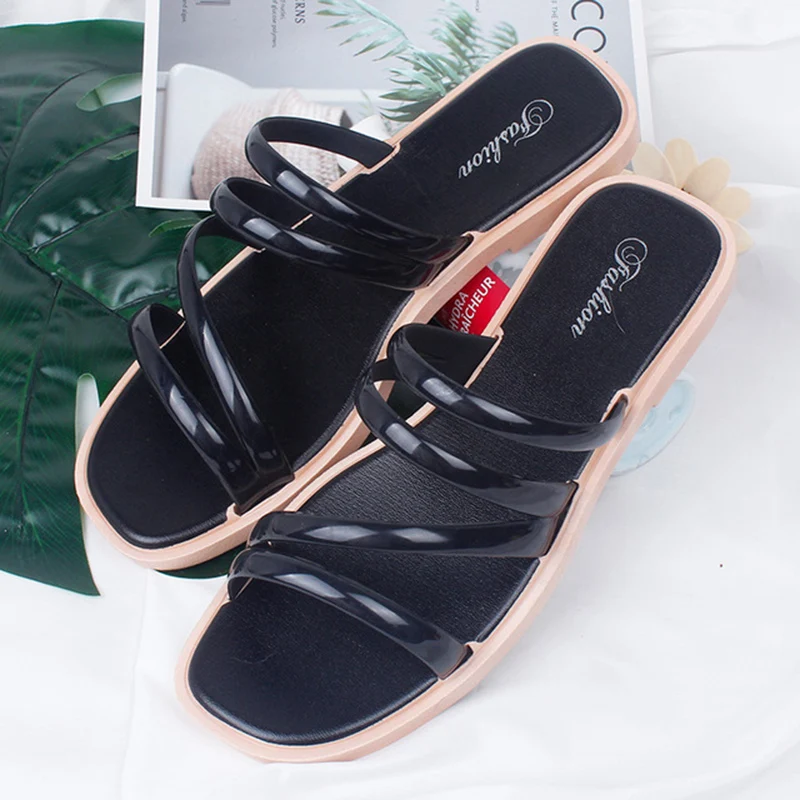 Тапочки женские летние модные повседневные сандалии и шлепанцы дикая Домашняя