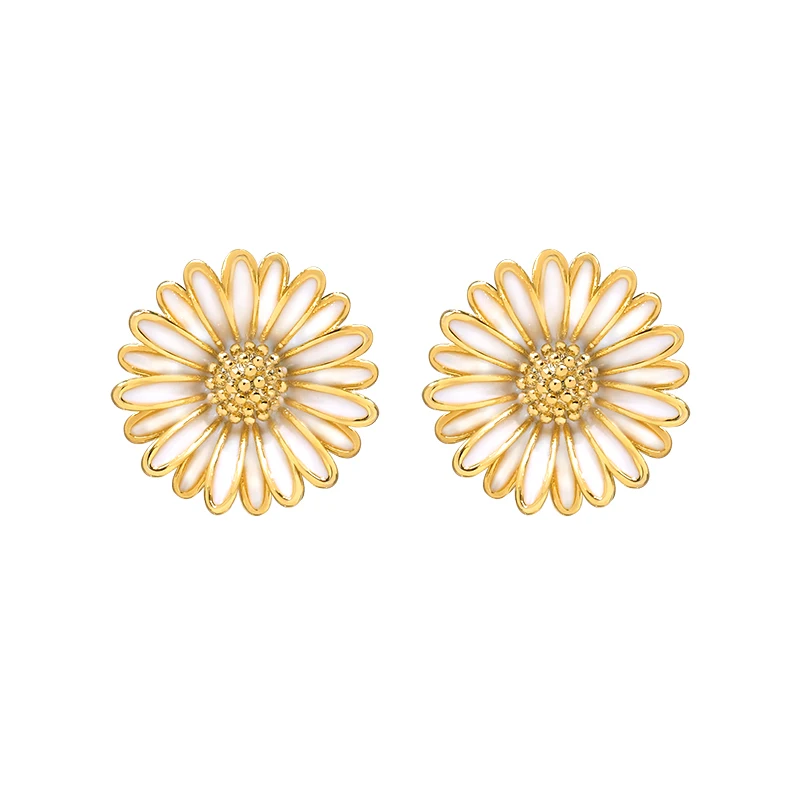 

Cute Daisy Flower Earrings 2020 Trend SilverNeedle Stud Earrings South Korea Sexy Female Jewelry Lady Petal Earrings Accessories