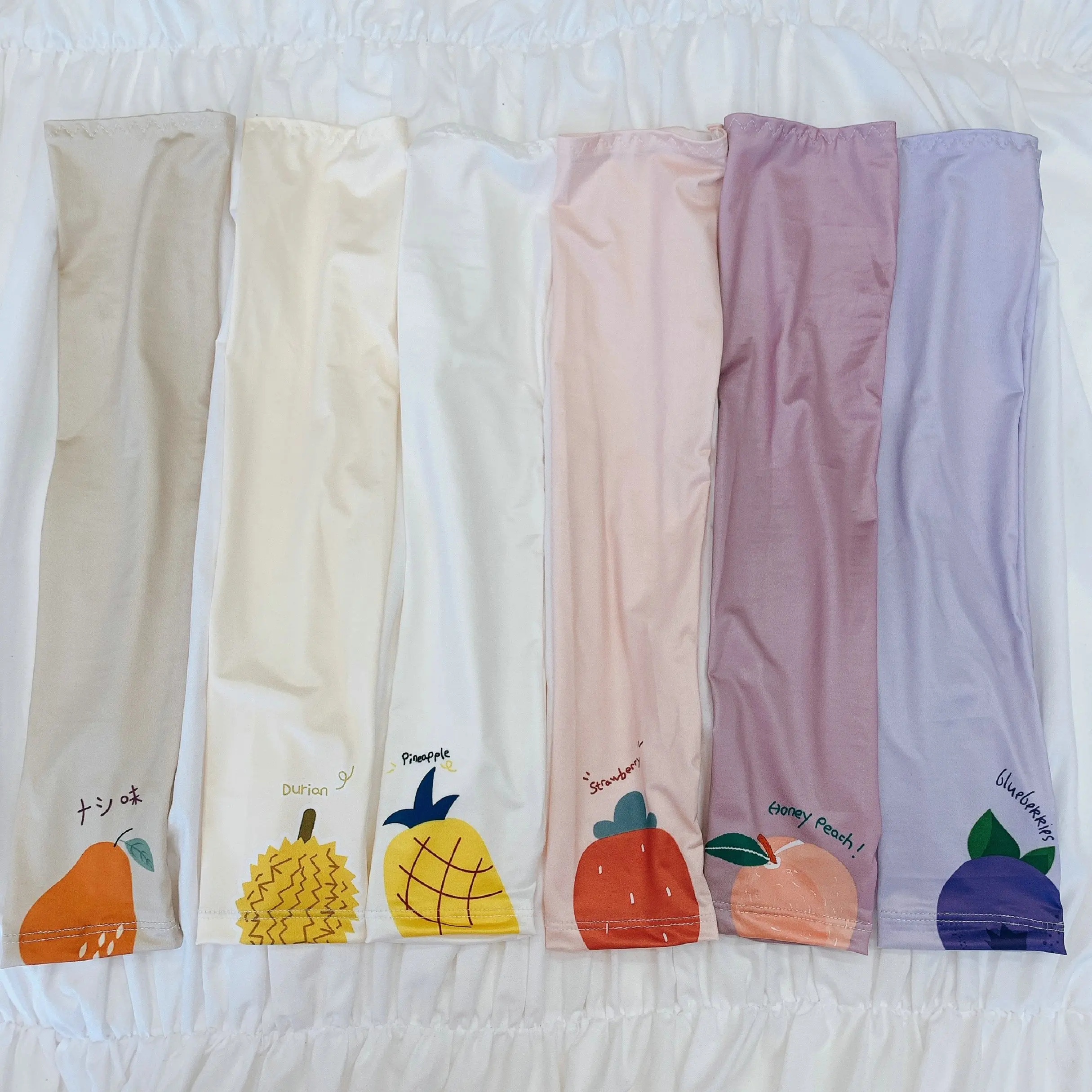 

2 pieces = 1 pairs New Korean-Style Cute Fruit Oversleeves All-match Sun Protection UV Sun Protection Arm Sleeves