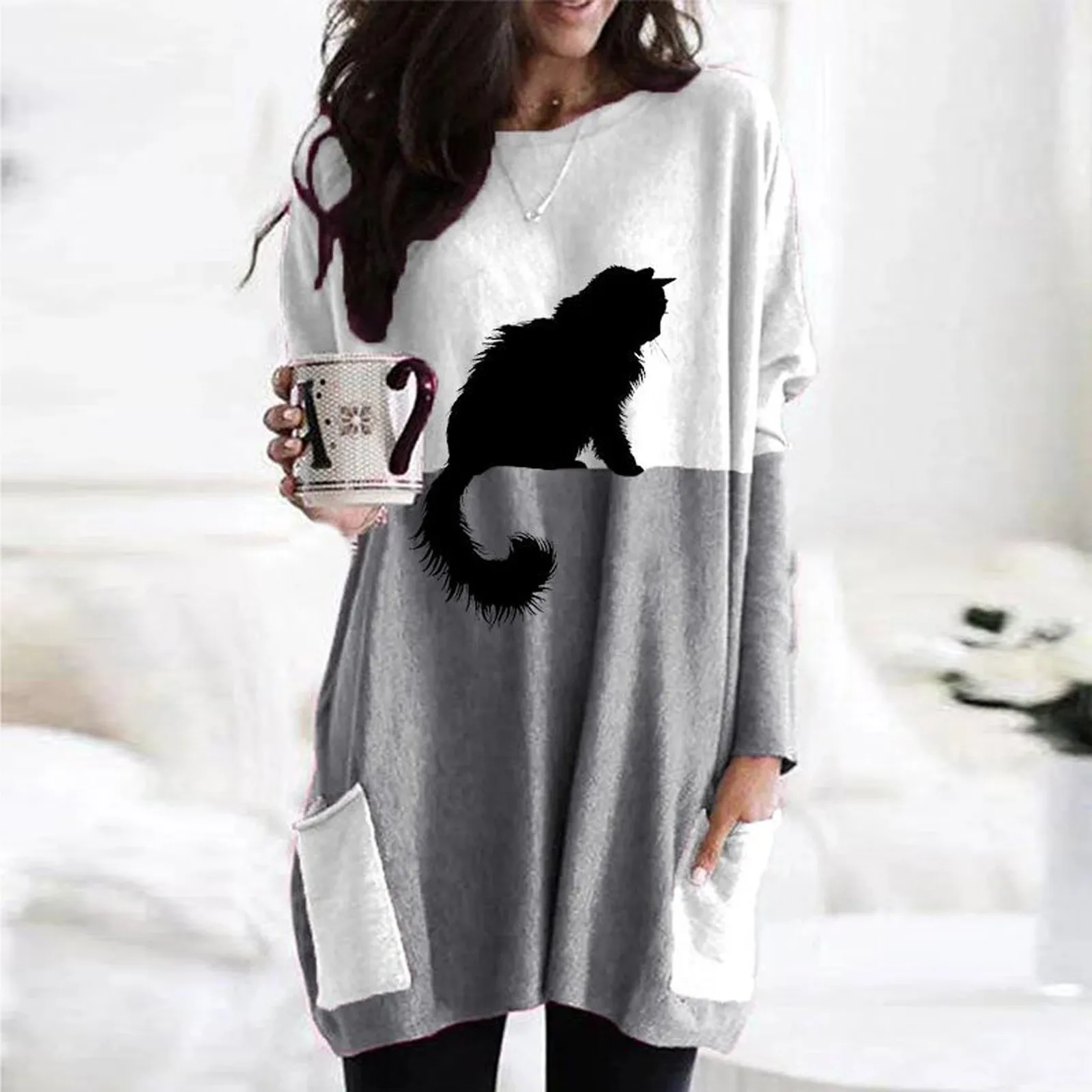 Фото Женская футболка с принтом кошки модный топ двойными карманами и в стиле