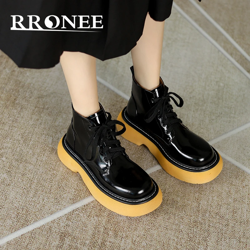 

The new 2021 fall Boot lace-up platform low top Martin boot