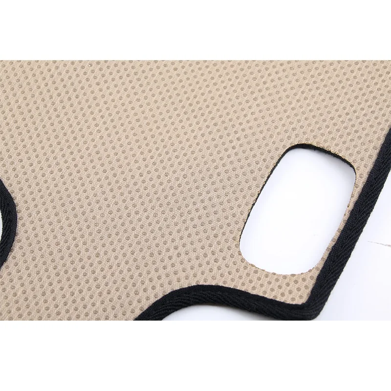 Черный коврик для приборной панели автомобиля с защитой от света антибликовый