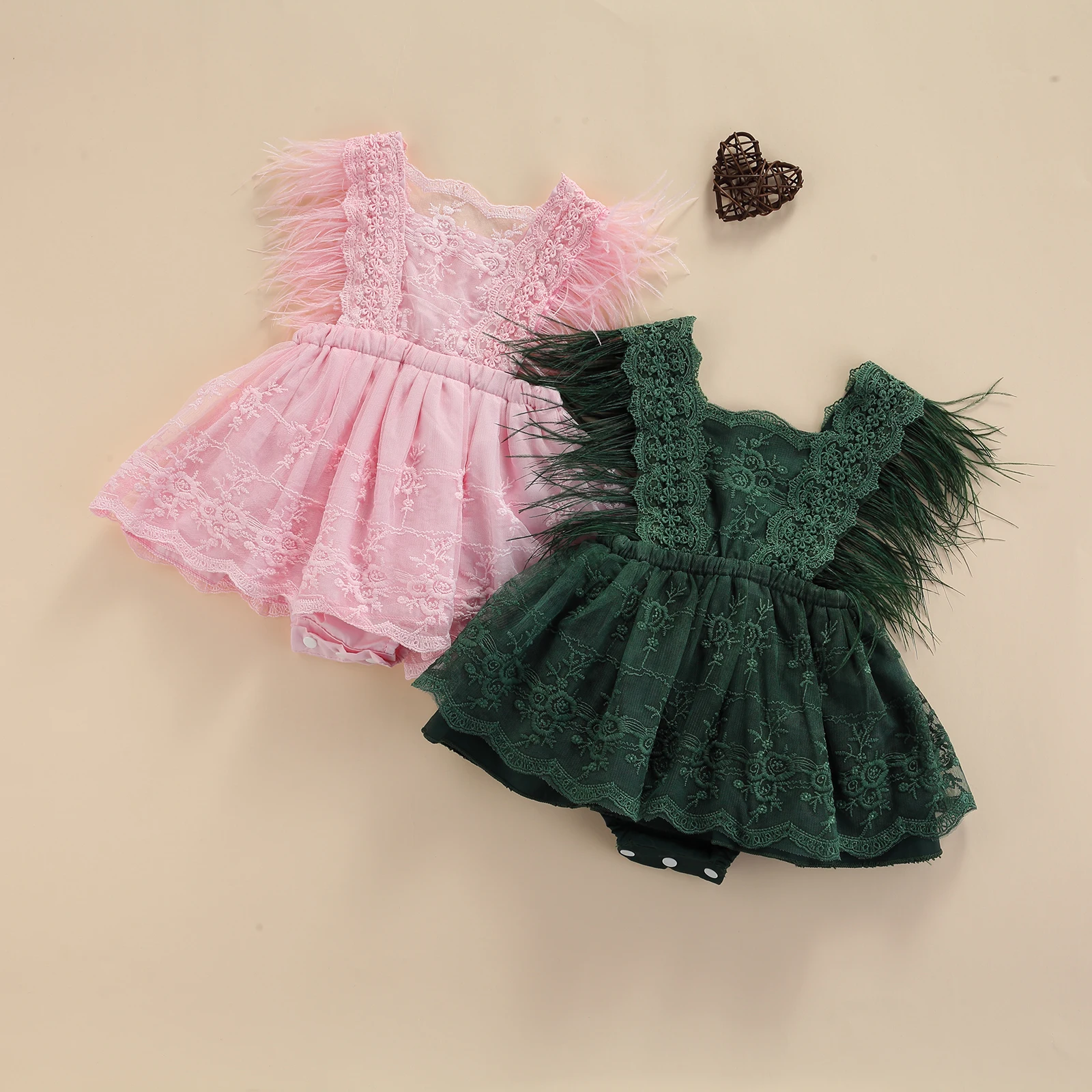 

0-24M Princess Baby Girls Romper Dress Feather Sleeve Lace Flowers Backless Summer Jumpsuits 2 Colors