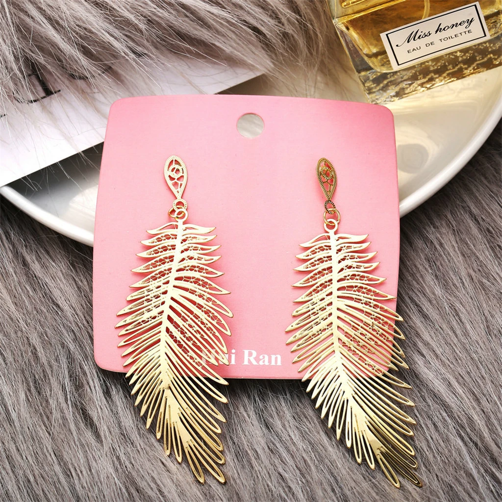 

【Q2D2047】2pcs/set leaf earrings creative retro simple golden alloy feather earrings