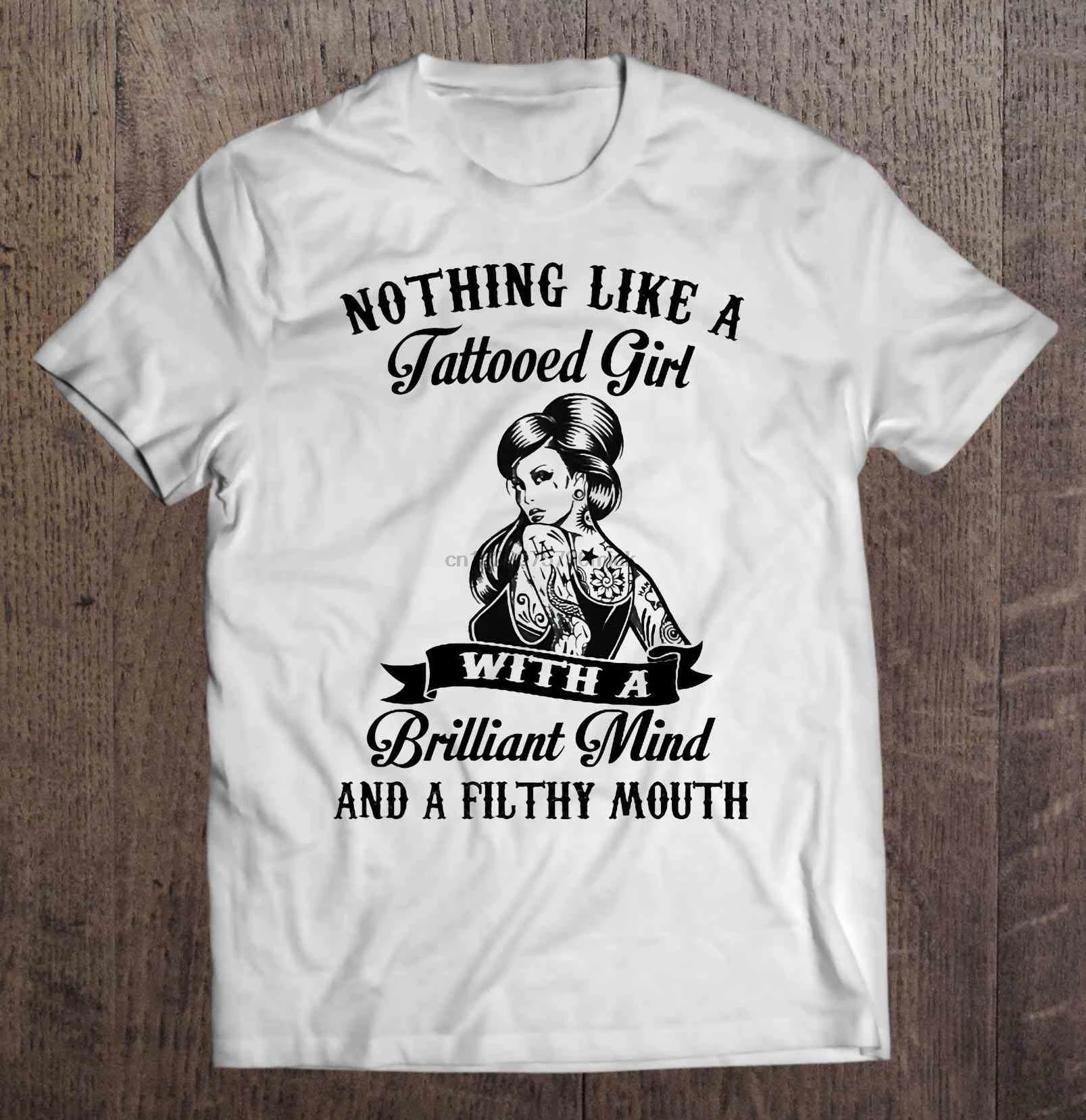 Мужская футболка совершенно как Татуированная девушка с великолепным разумом и