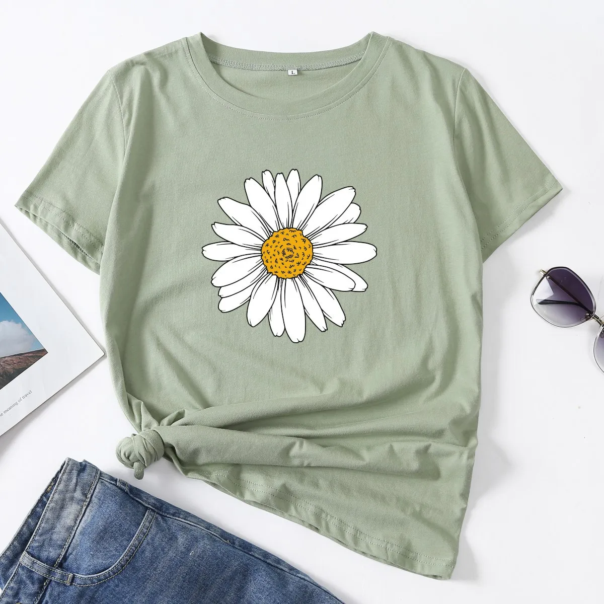

Funny Camomile Graphic Tee Woman T-Shirt Short Sleeve TShirts Summer Tops for Women Cotton Female Shirt Kawaii Clothes