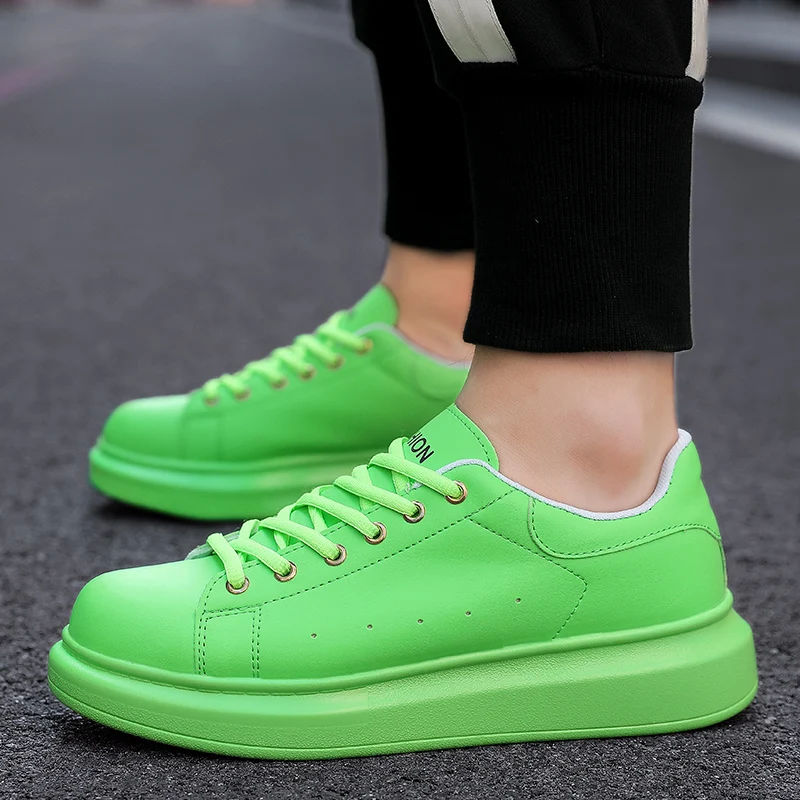 

FEBMOFL Men Shoes Skateboard Shoes Classic Wild Couple Shoes Women Casual Sport Shoes Outdoor Sneakers Zapatos De Hombre