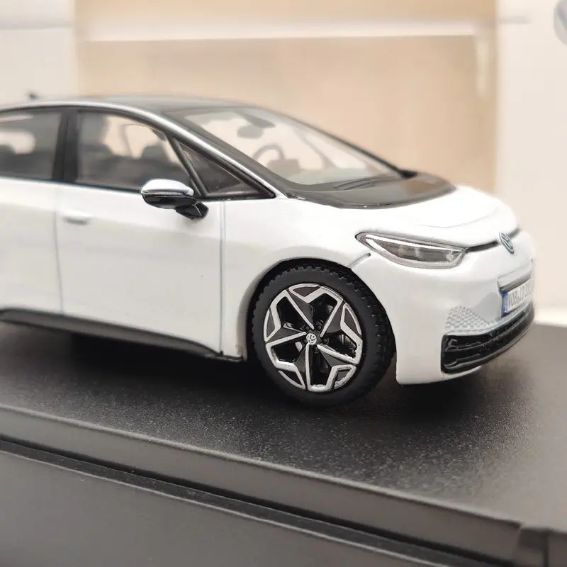 1:43 для V ~ kswagen W ID.3 модели литья под давлением Ограниченная серия Коллекция белых