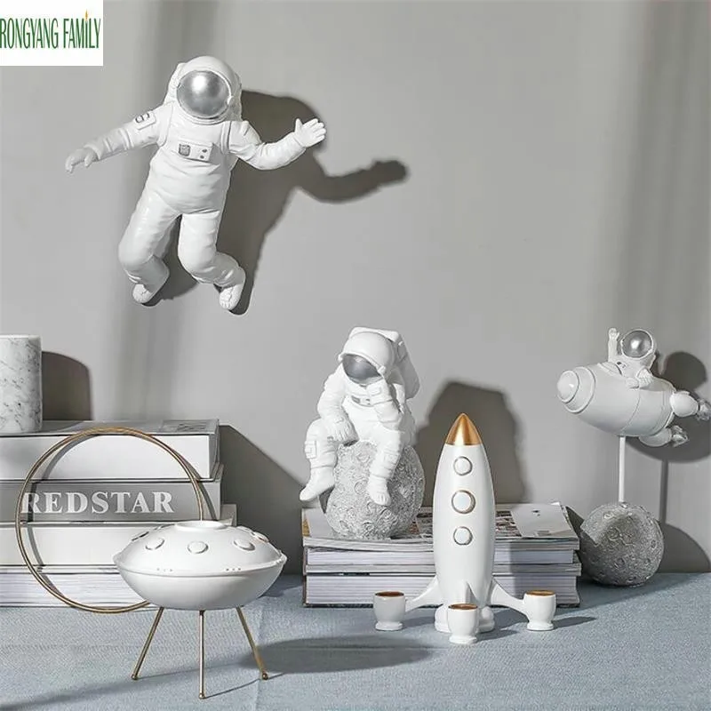 

Nordic Decor Sculpture Home Character Astronaut Statue Office Rocket UFO Hero Miniatures Model Creative Figure Figurines Crafts
