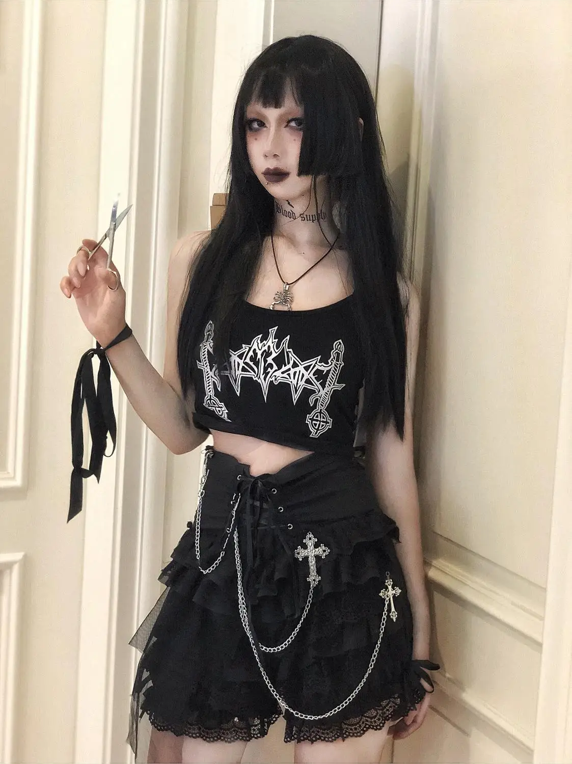 

Gothic Lolita Style Sexy Lace Skirt Women Vintage Fashion Cake Short Skirts High Waist Black Mini Kawaii Skirt Cool Girl