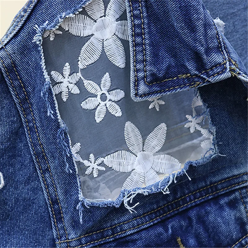 

Flower Embroidery Denim Jacket Women Mesh Spliced Hollow Out Fashion Jeans Jacket Female High quality Loose Jeans Coat 2020 New