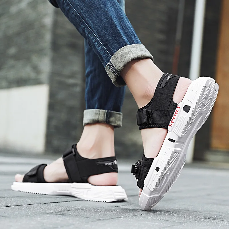 

CYYTL Summer Outdoor Casual Slippers Men Sandals Non-Slip Beach Swimming Shoes For Male Flip Flops Home Pantoufle