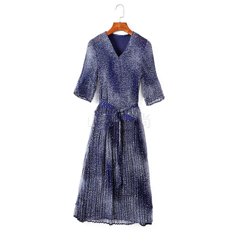 

LANMREM Women Pleated Black Double Perspective Dress New V- Neck Half Sleeve Loose Fit Fashion Tide Summer 2021 2E1591