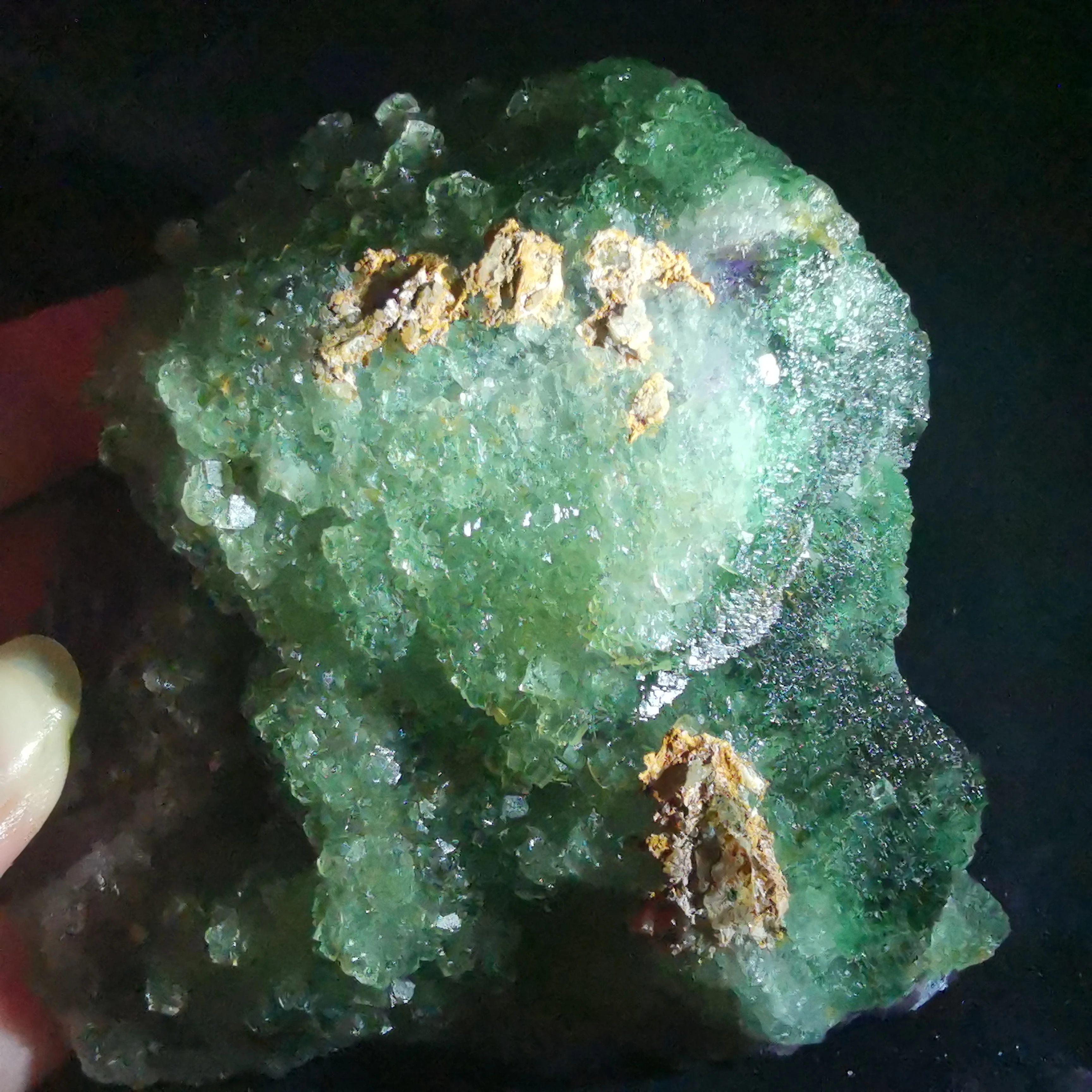 

607.7g100% rare natural green fluorite shining polyhedron ladder shaped quartz energy stone decorative mineral specimens