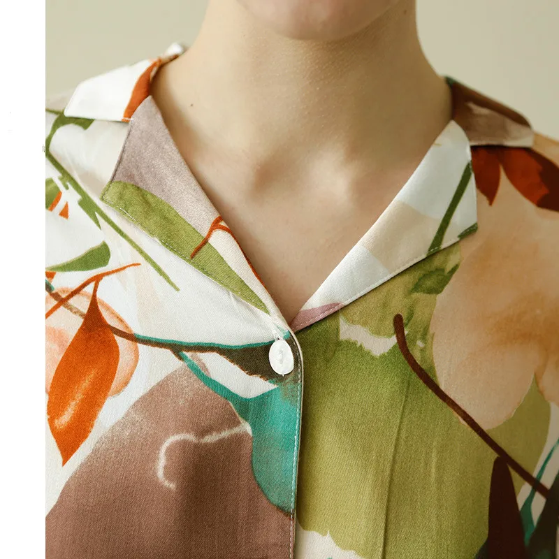 

Autumn New Women's Comfortable Pajamas, Cotton Satin Maple Leaf Rendering Printing Suit, Long-sleeved Casual Viscose Homewear