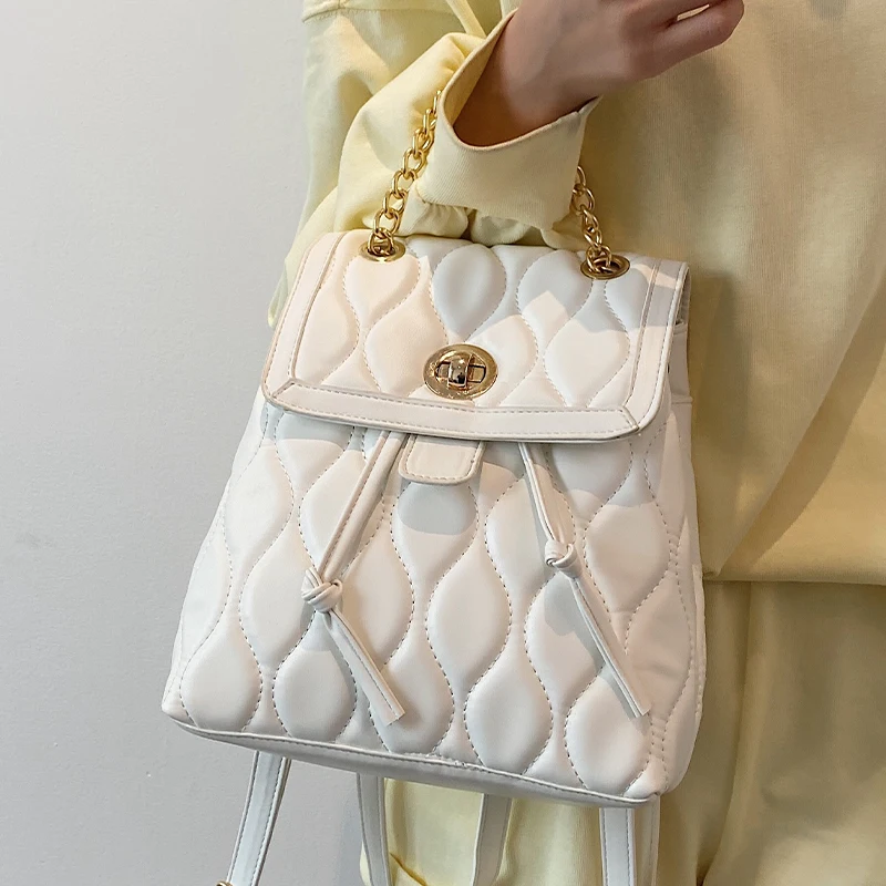 

PU Thread Backpack for Women Chain School Bag Female White Backpacks New Waterproof Lock School Bag Designer Hasp Ladies Mochila
