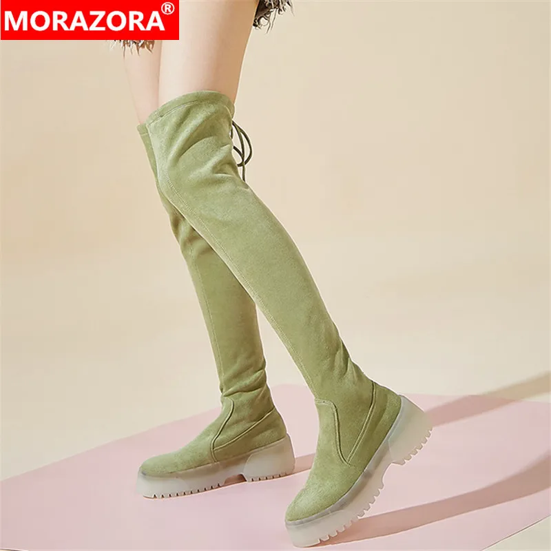 Женские замшевые ботфорты с заклепками MORAZORA черные облегающие на плоской