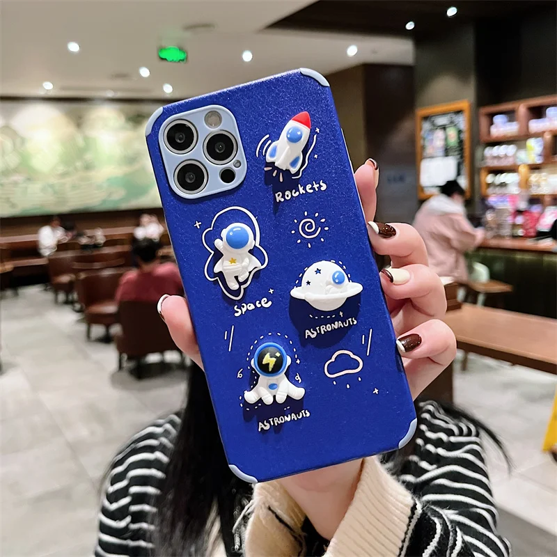 

Ins Cute Cartoon 3D Spaceman Phone Case For Xiaomi Mi 8 10 Pro 11 Lite Redmi Note 7 8 9Pro K20 K30 30I K40 Sheepskin Back Cover