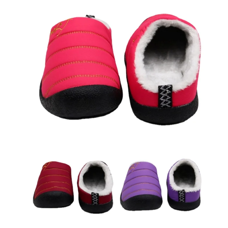 

Зимние теплые женские тапочки с закрытым носком, короткие плюшевые туфли большого размера 43, повседневные женские туфли на плоской подошве