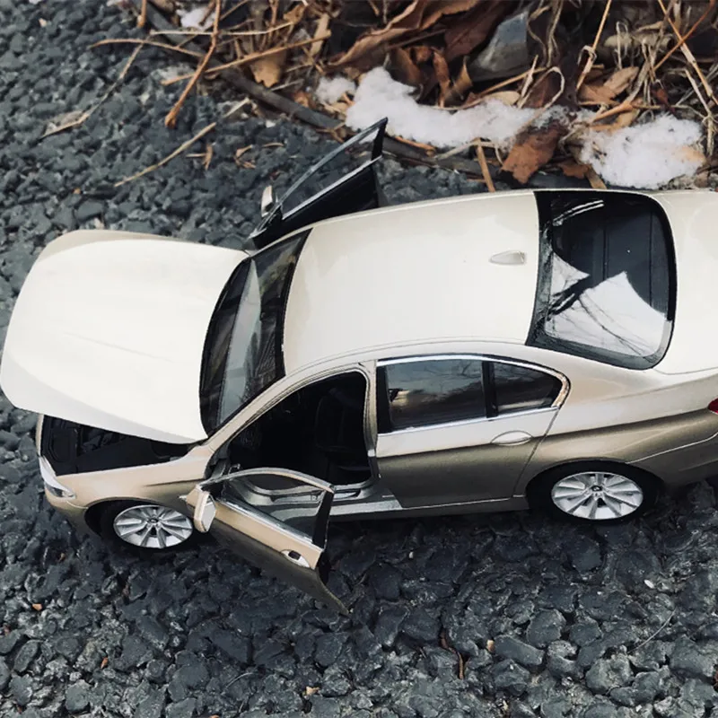 WELLY 1:24 BMW 535i серый три цвета автомобильный брелок для автомобильных ключей