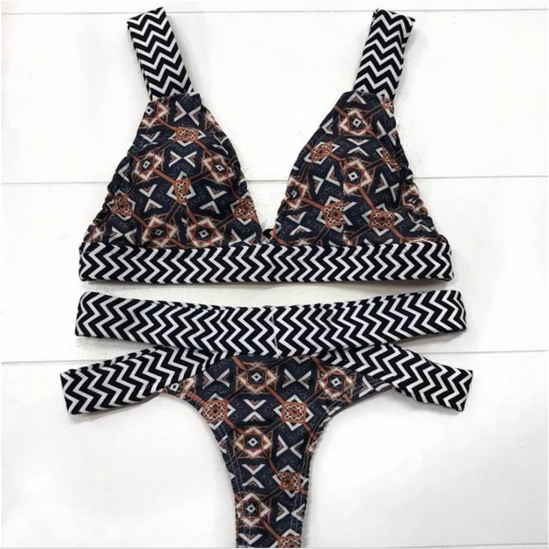 Лоскутный купальный костюм с v образным вырезом женский купальник 2019 летний