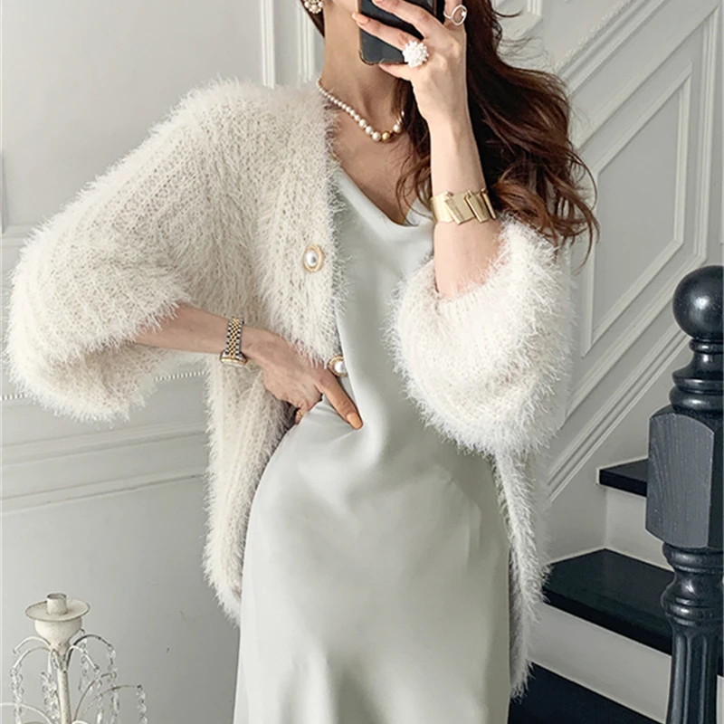 

New 2021 Women's Autumn Winter Sweaters Elegant Lady Cardigans Thicken Fashionable Oversized Knitwear