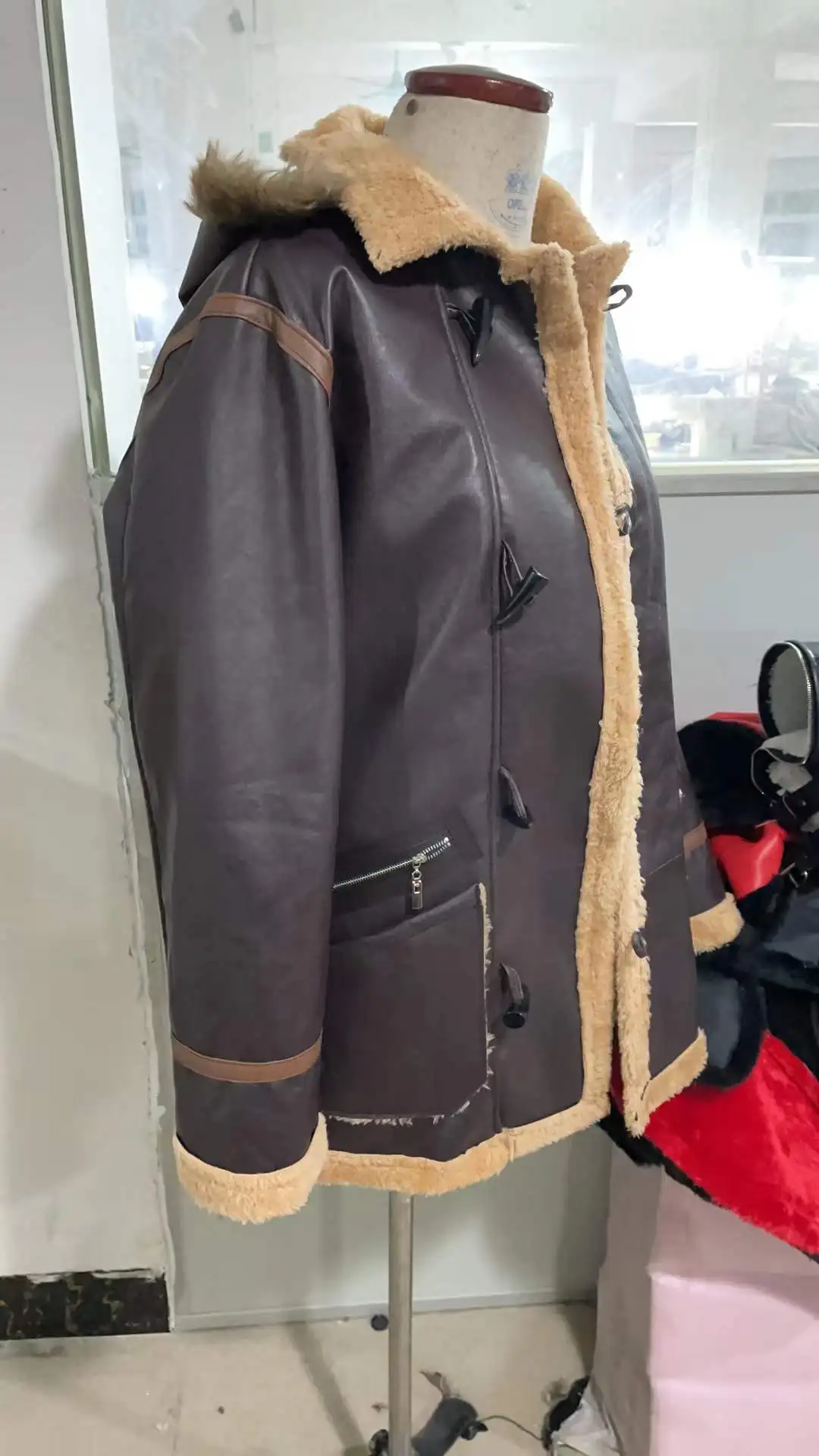 Мужская Утепленная куртка с длинным рукавом Повседневная Уличная на молнии