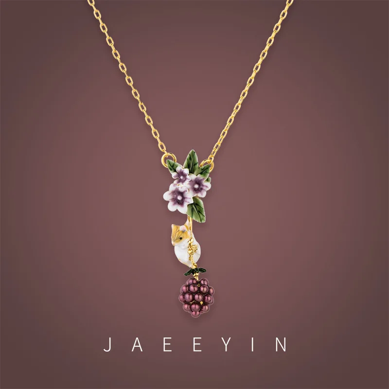

French Pastoral Style Cute Flower Branch Rat Wisteria Flower Necklace Pendant Plated Necklace Summer And Autumn Jewelry