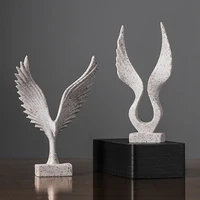 2021 hot sell spreading wings resin mini decoration creative vivid home crafts living room office decoration gift white