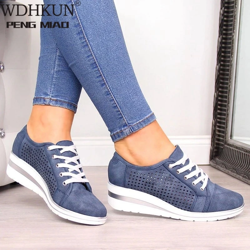 

Autumn Women Flats Shoes Female Hollow Breathable Mesh Casual Shoes For Ladies Slip On Flats Loafers Lace Up Shoes Beach