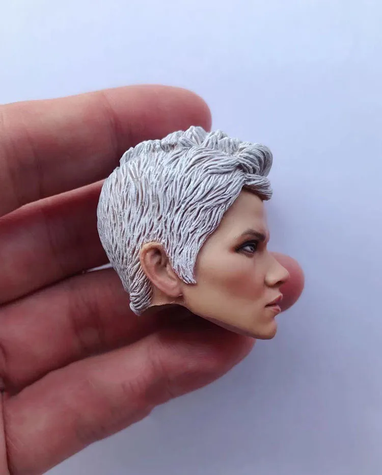 

In Store 1/6 Scale Female Head Carved Ororo Munroe Storm Head Sculpt Carved Calm version Model For 12" Female Figure Body
