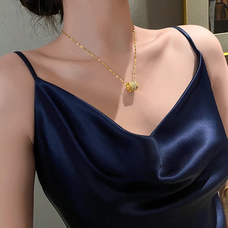 

Titanium steel small waist necklace female collarbone chain advanced light luxury niche design sense 2021 new decorative