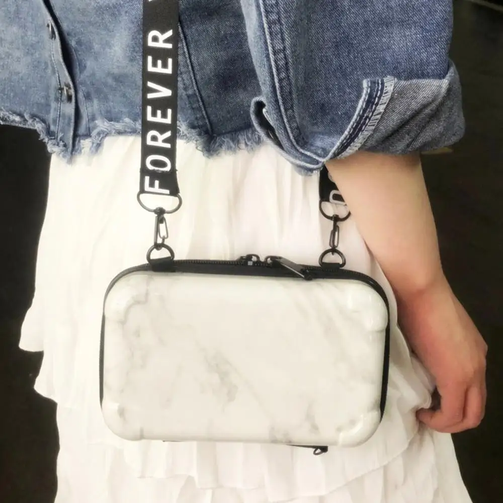 Ручные сумки для женщин 2019 новые в форме чемодана модные миниатюрный чемодан