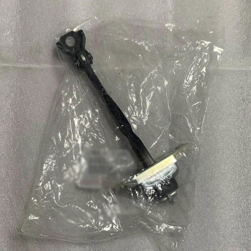 

Ограничитель открывания правой и задней двери автомобиля в сборе 2010 -- 2018le xu sCT200H, кронштейн петли задней двери, ограничитель задней двери