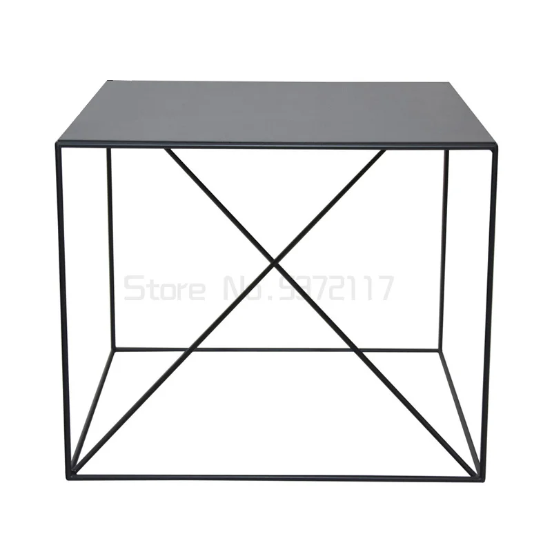 

Железный Квадратный маленький чайный столик, простой в скандинавском стиле, Диванный боковой столик Yangtai, креативный Угловой Столик