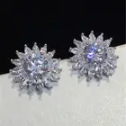 Европейские и американские модные серьги Креативные серьги с подсолнухом и бриллиантами Ювелирные изделия для вечеринок Сияющий белый камень Темперамент Женские ювелирные аксессуары Подарки на День Святого Валентина