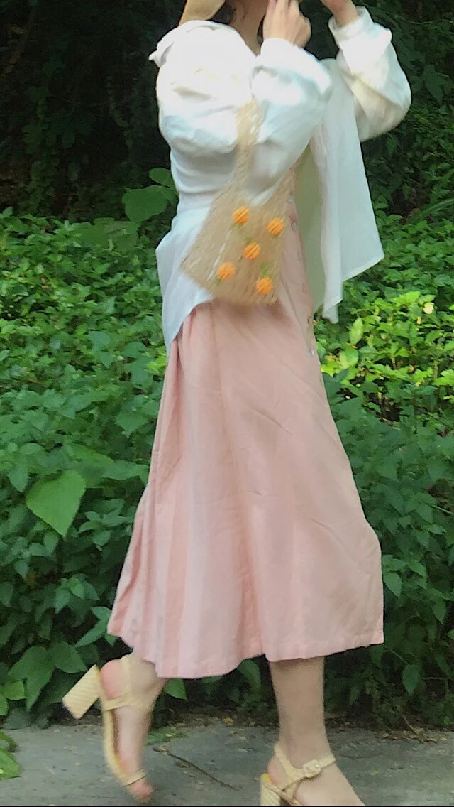 Сумка тоут женская с жемчугом акриловый саквояж бусинами вечерняя праздвечерние