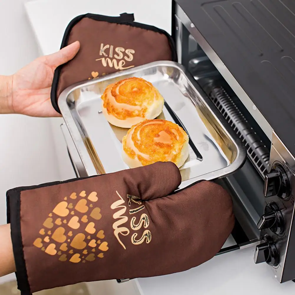 

Barbecue gloves thickened heat-resistant oven gloves two-piece fire-resistant barbecue insulated microwave oven gloves