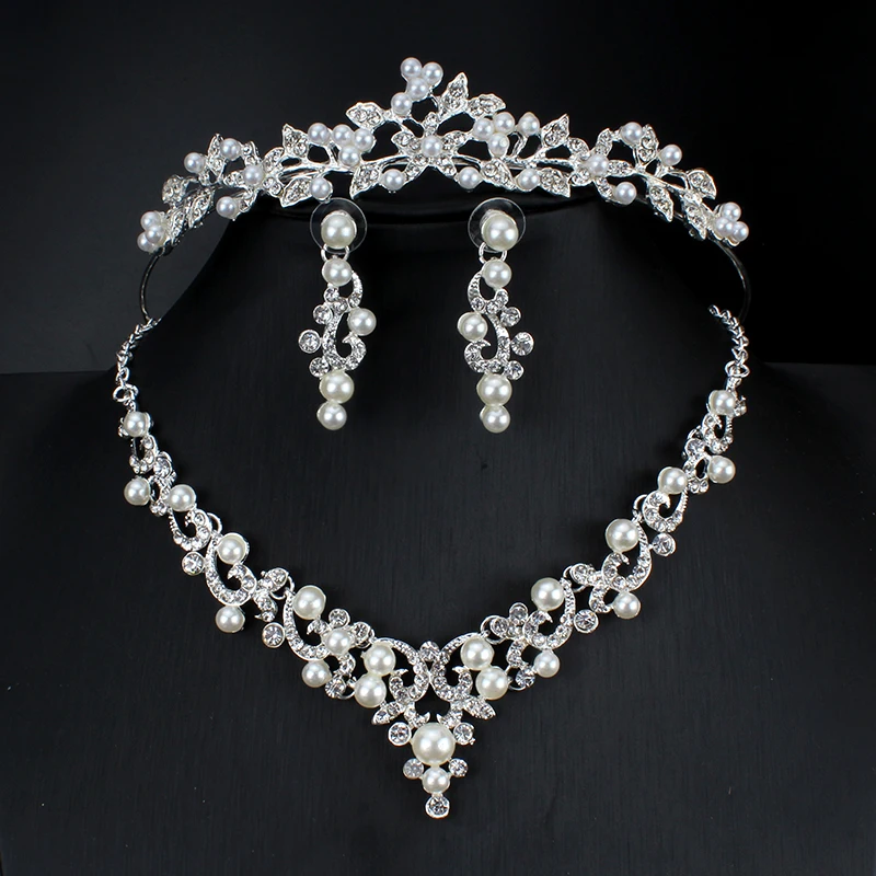 Женский ювелирный комплект из колье и серёг с искусственным жемчугом|Ювелирные