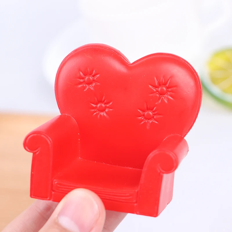 

1 шт. Миниатюрный смолы красный диван стул украшения аксессуары для миниатюрного кукольного домика куклы Гостиная украшения