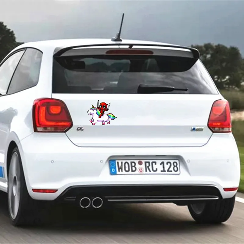 Наклейка Дэдпул на окно 15 см | Автомобили и мотоциклы